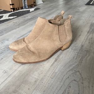 Michael kors boots